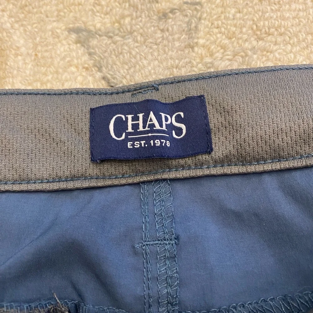Chaps Men’s Performance Shorts Size 36 Blue Regular Fit Stretch Utility